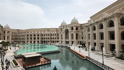 doha place vendôme mall.